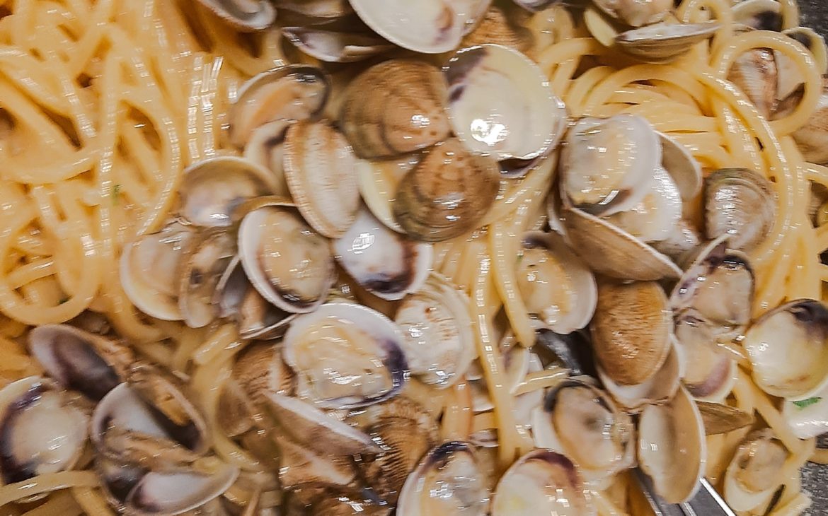 Vongole o lupini?