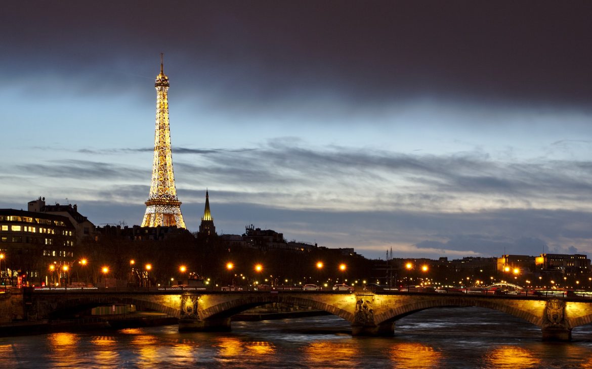 Ho un disperato bisogno di Parigi