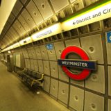 sordamaldestra nella metropolitana di Londra